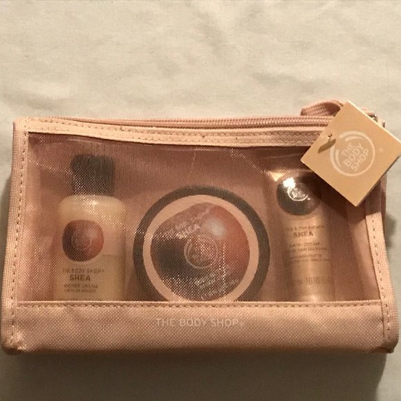 The Body Shop Other - The Body Shop Shea Delights Bag